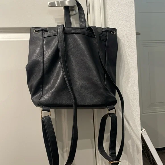 JUSTFAB preowned backpack - Picture 7 of 16